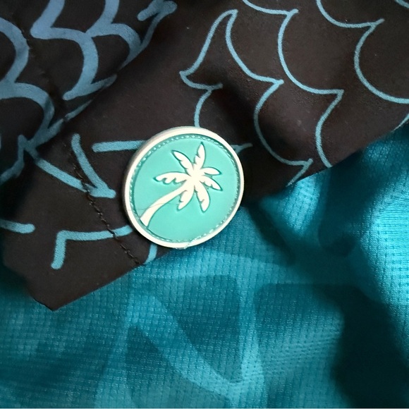 Zyia Boys swim Shorts size 10/11 (small fits like an 8/9) and shirt size 8/9 - Picture 2 of 3